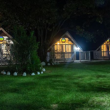 Hotel Camp Mahon Gardens Nanyuki Exteriér fotografie
